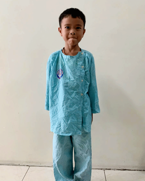 04f0f9b7-137c-4906-8fff-4b1fafdcfa3c.