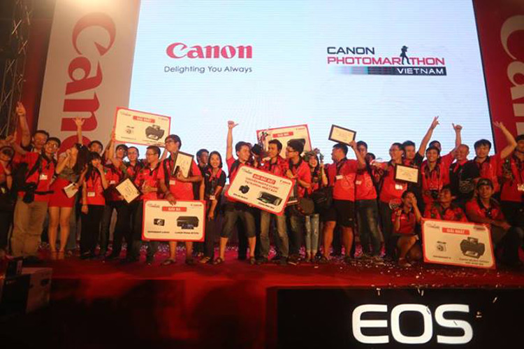 1391824_564600833612929_1243228046_n.