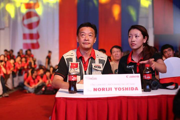 1452335_564578903615122_495765909_n.