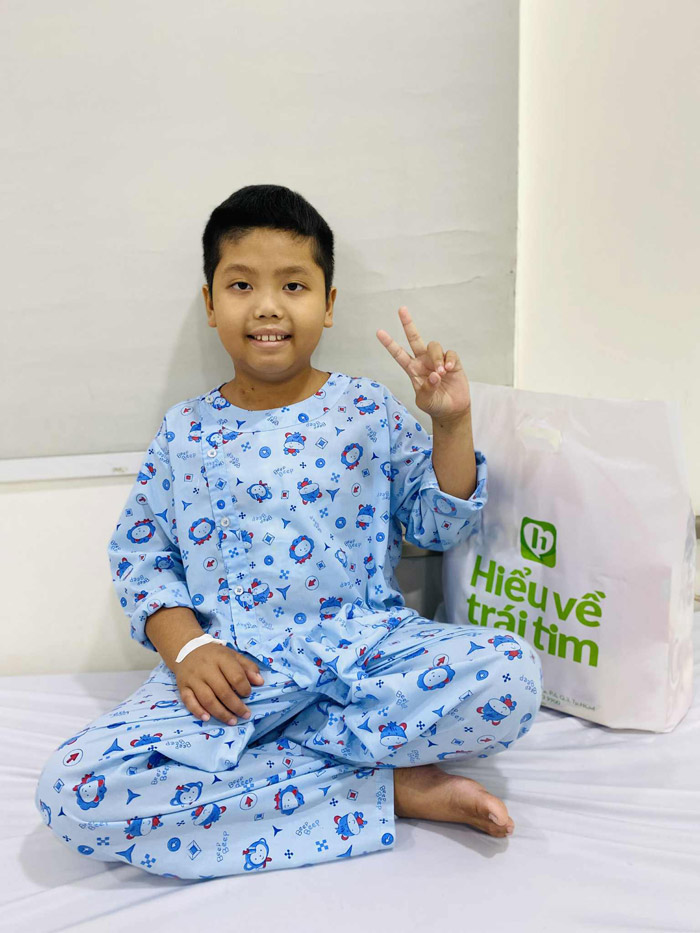 330e8f83-3d7b-4468-a3eb-c34cc5829817.