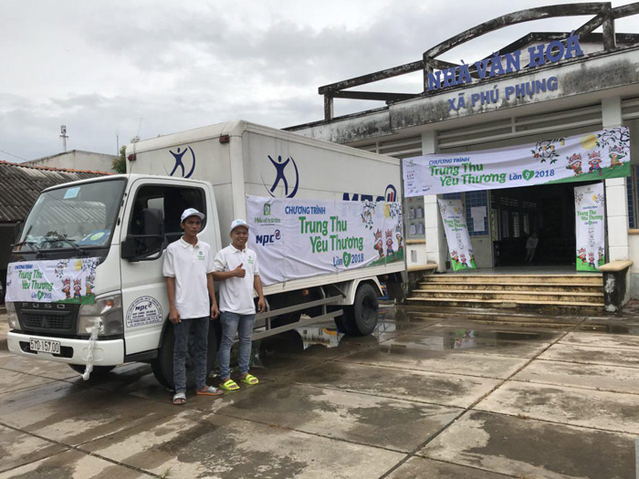 42430162_2252330421462696_4469525465672974336_o.