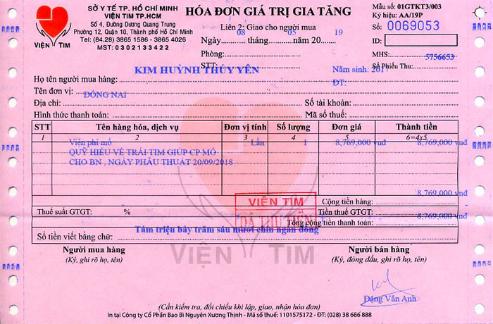 kim-huynh-thuy-yen-hd.