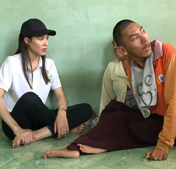 Le-quyen-di-tham-em-Nguyen-Minh-Tuong.