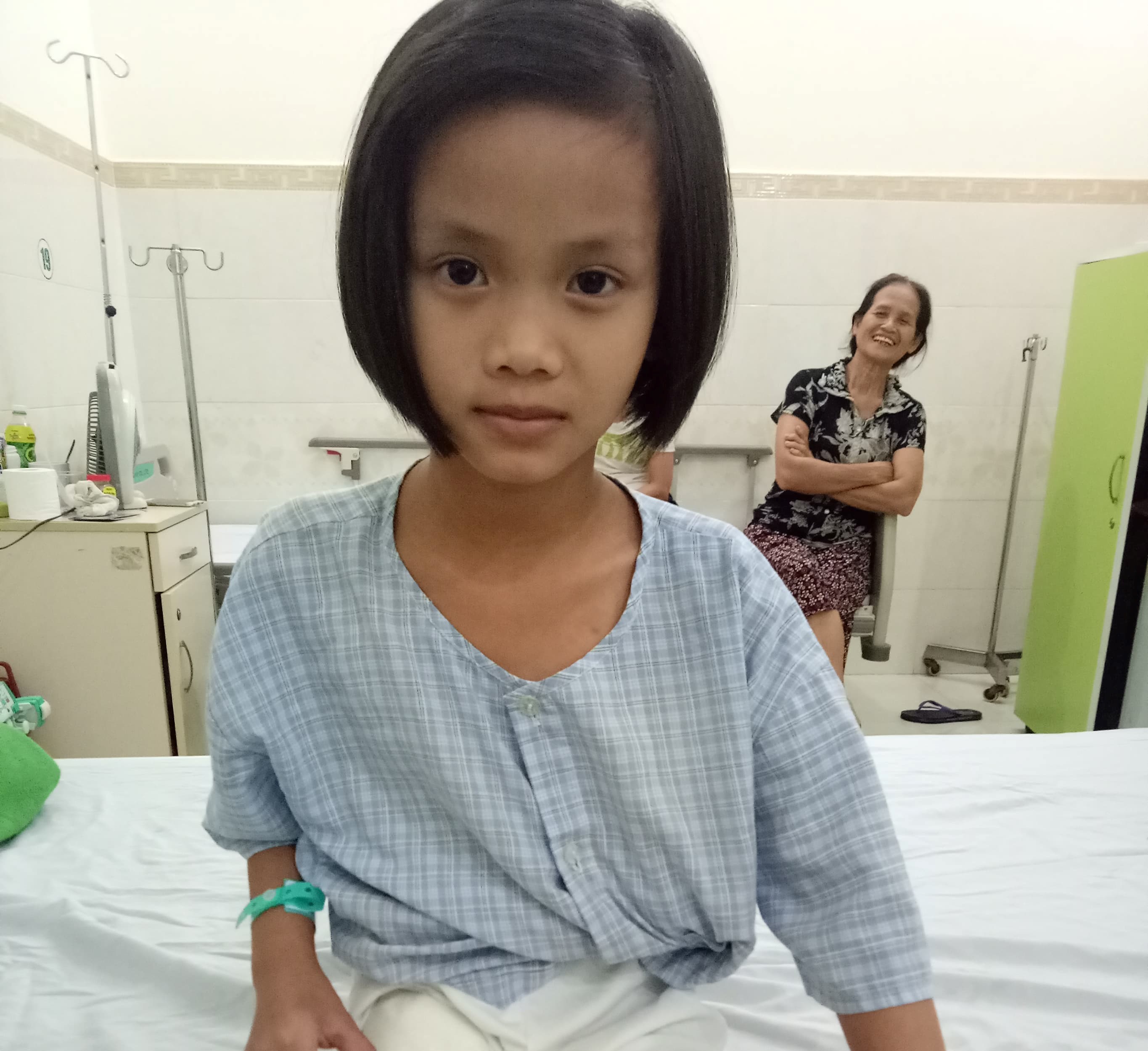 Nghệ An-Lê Na sau CT.