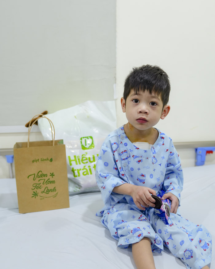 TH-12-Tham-Bé-24-12-(5).