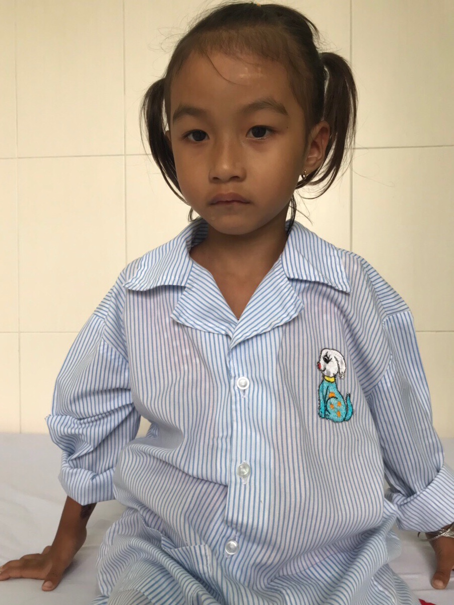 Thach Thi Thuy Tien 2.