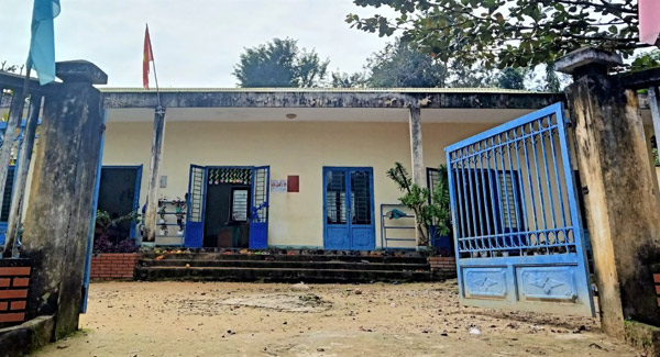 Tru-ng-Trà-Xinh-(2).