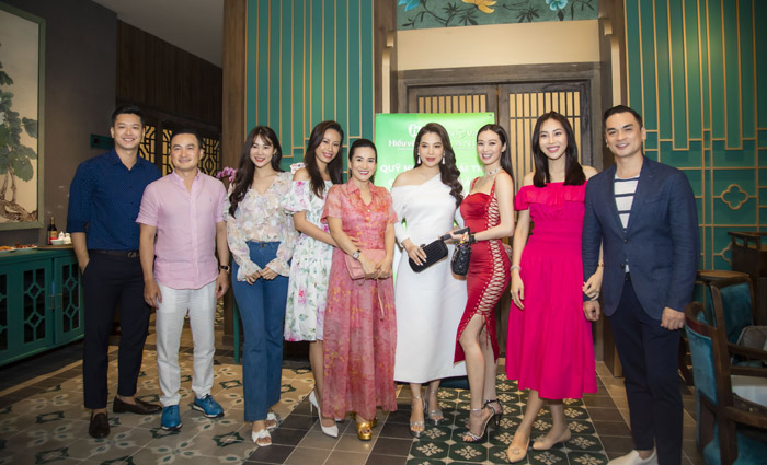 Truong-Quynh-Anh---Truong-Dieu-Ngoc---Khanh-My-1.