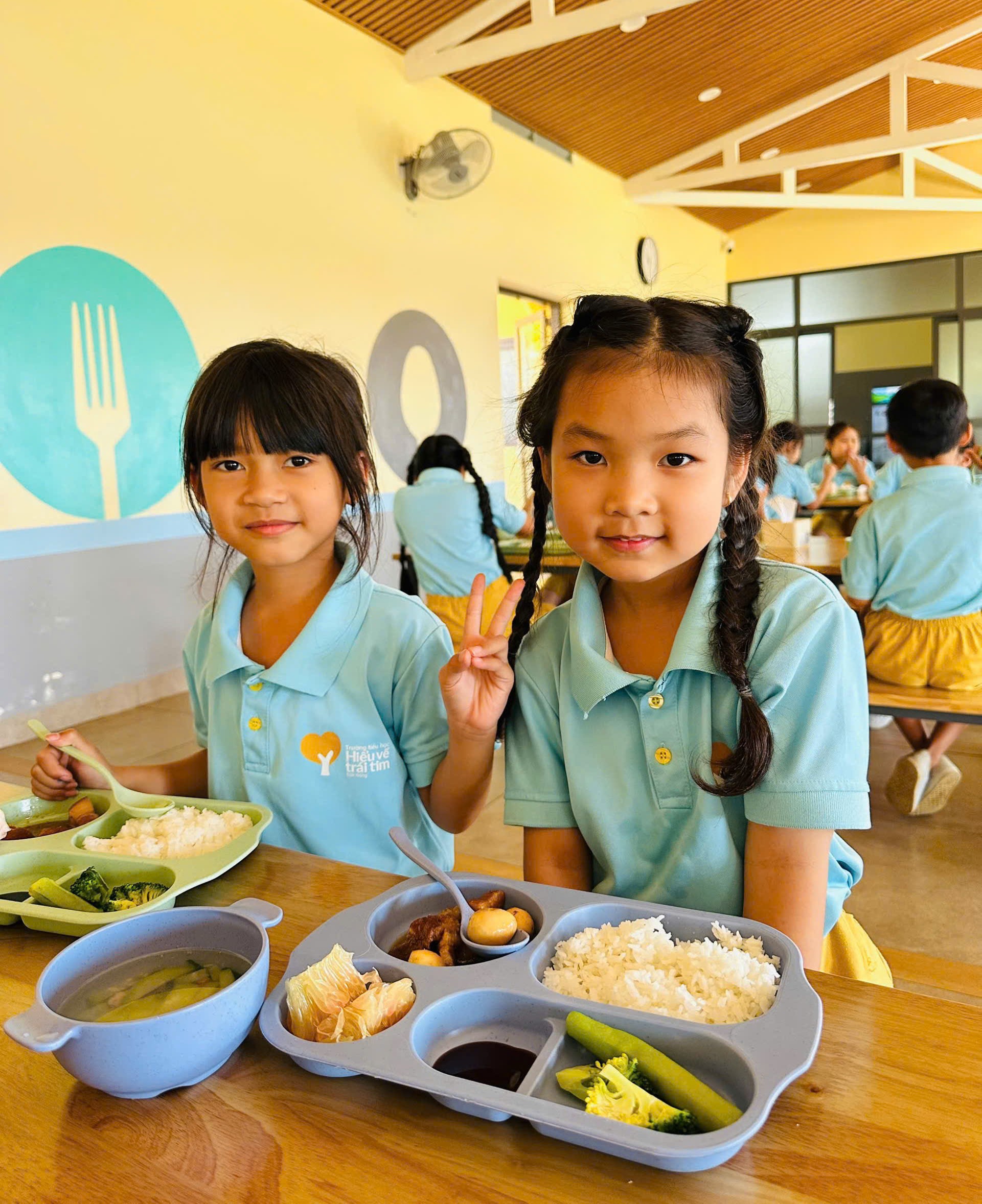 z6420932101378_2ac608eb39aeb89729f097a2ed0bdf56.